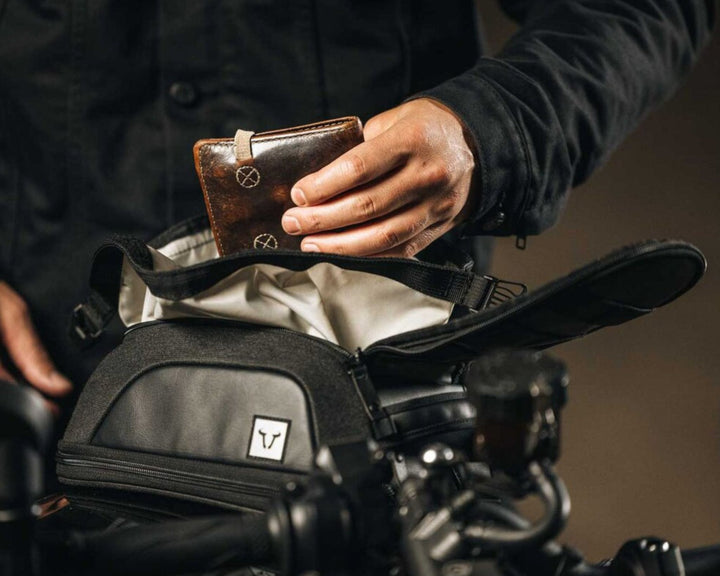 SW-Motech 3.5-5.5L Legend Gear Magnetic Tank Bag