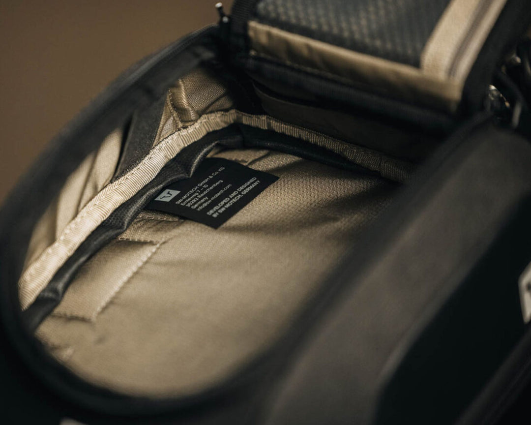 SW-Motech 3.5-5.5L Legend Gear Magnetic Tank Bag