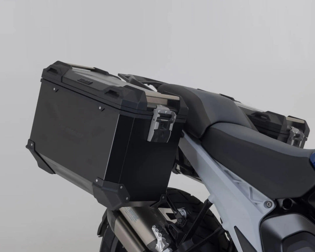 SW-Motech TraX ADV Side Case System for BMW R 1300 GS – 37/37L – Black