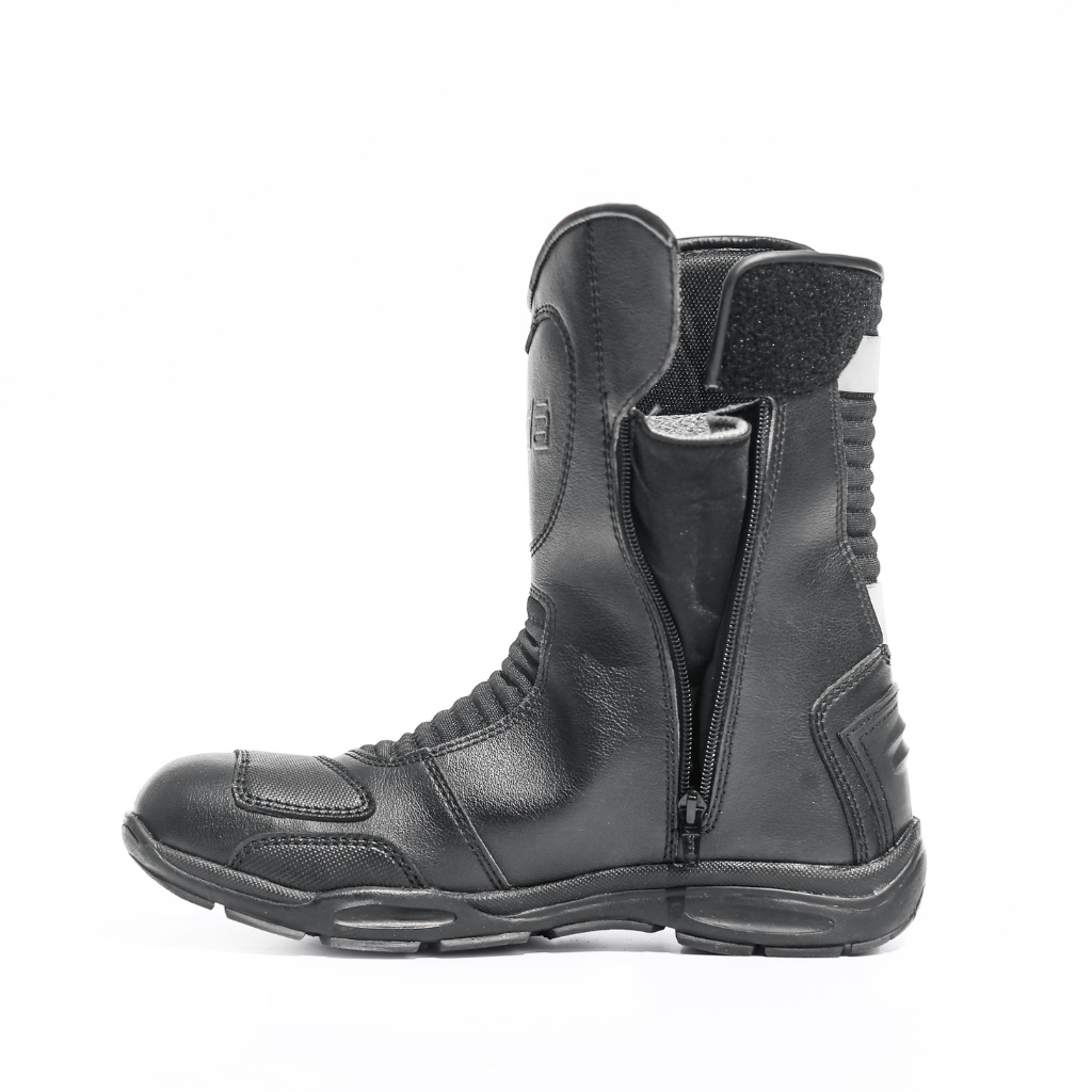 Raida- Discover Motorcycle Boots