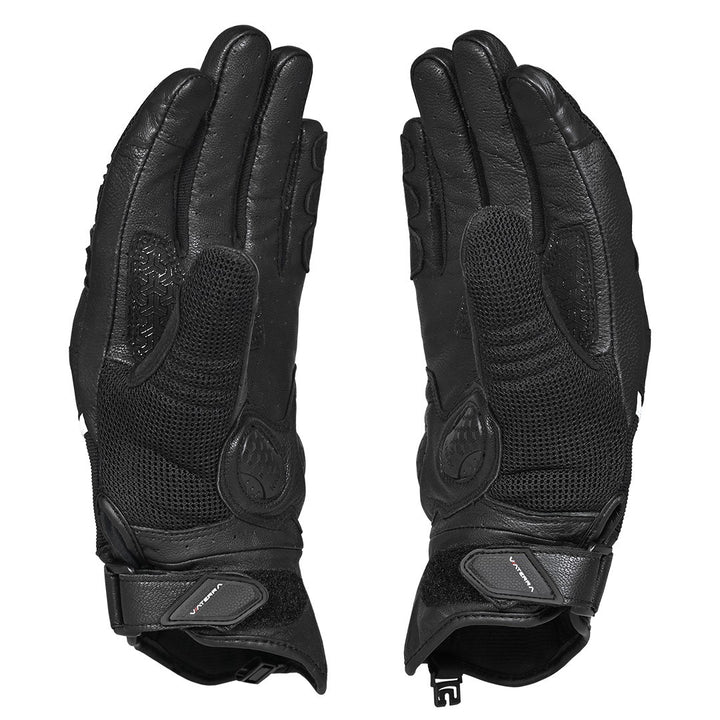 Viaterra- Holeshot Short Riding Gloves- Lava Red